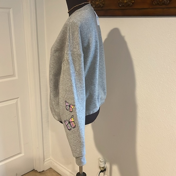 Rue21+ antisocial grey sweat shirt nwt - Picture 2 of 4